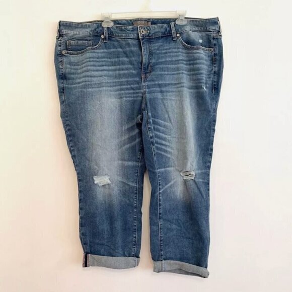 NEW NWT TORRID Plus Size Crop Boyfriend Straight Vintage Stretch Mid Rise Jean - Picture 2 of 12